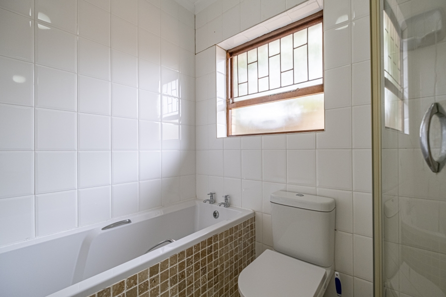 To Let 3 Bedroom Property for Rent in Summerstrand Eastern Cape